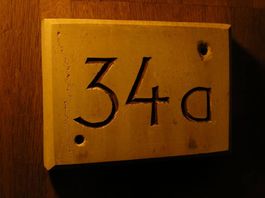 Hausnummer 34a
