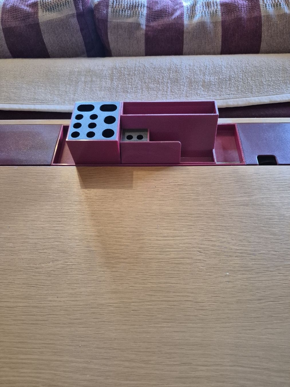 Lista Scrivanie: Lista Bürotisch mit 2 Schubladenstöcke und Eckteil – Usato da Heimberg venduto da Pfeilfeder 5