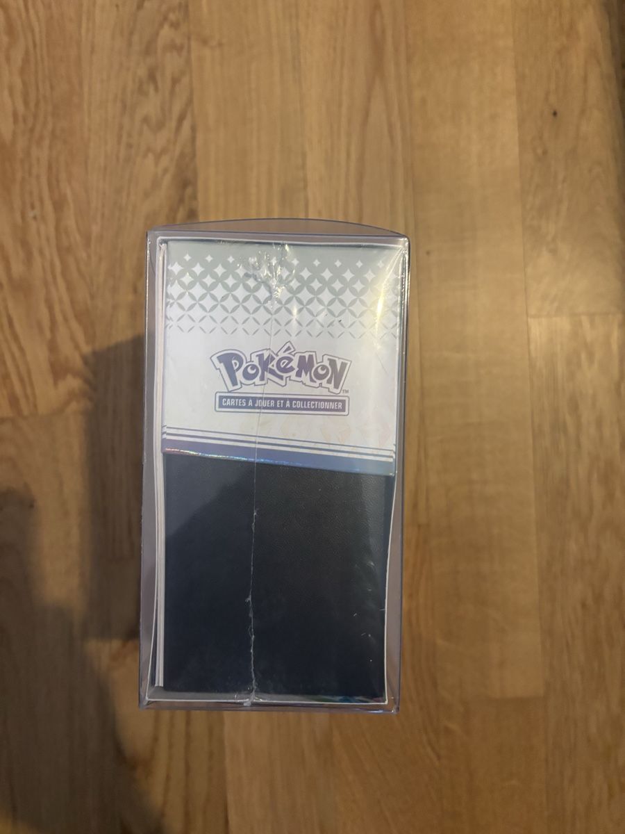 Pokémon Cartes à collectionner: Etb ev8,5 ( évolutions prismatique )  – Neuf avec emballage d'origine à Sion par Pokexpert 4