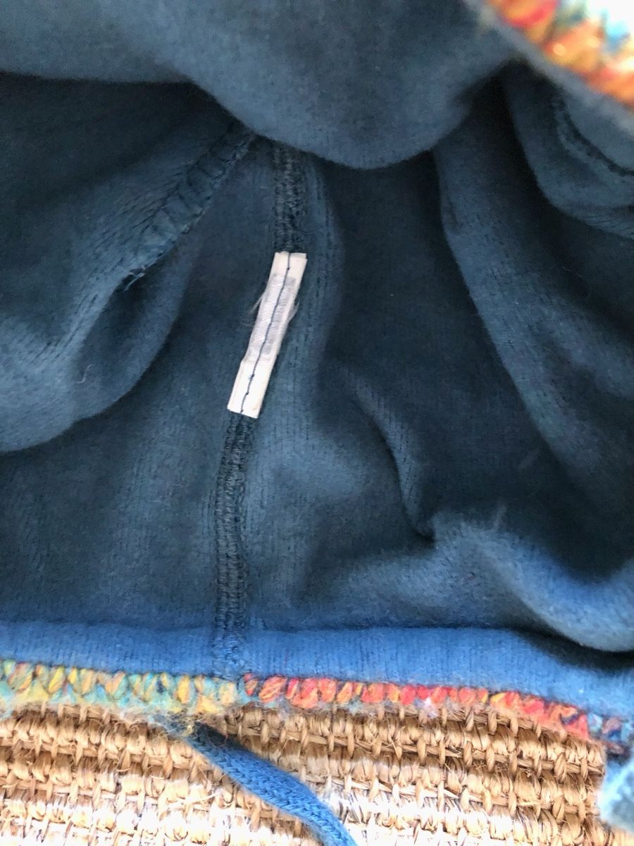 Altro abbigliamento per bambino: Bunte Strickmütze mit Futter, Grösse ca. 45-49 cm – Usato da Zürich venduto da EliseSchmitz 2