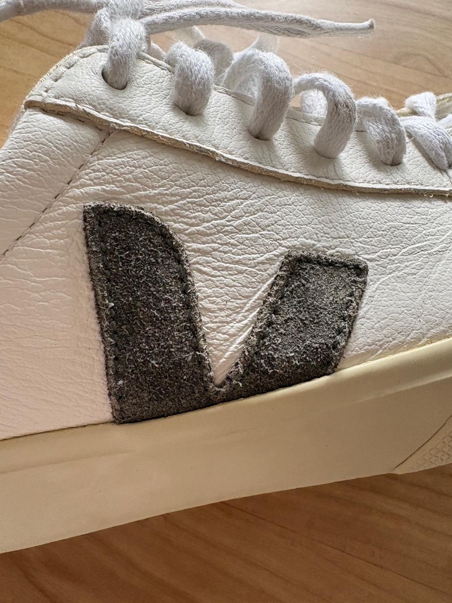 Veja Damenschuhe: Schuhe Veja 37 – Gebraucht aus Bergdietikon von Marineh2004 2