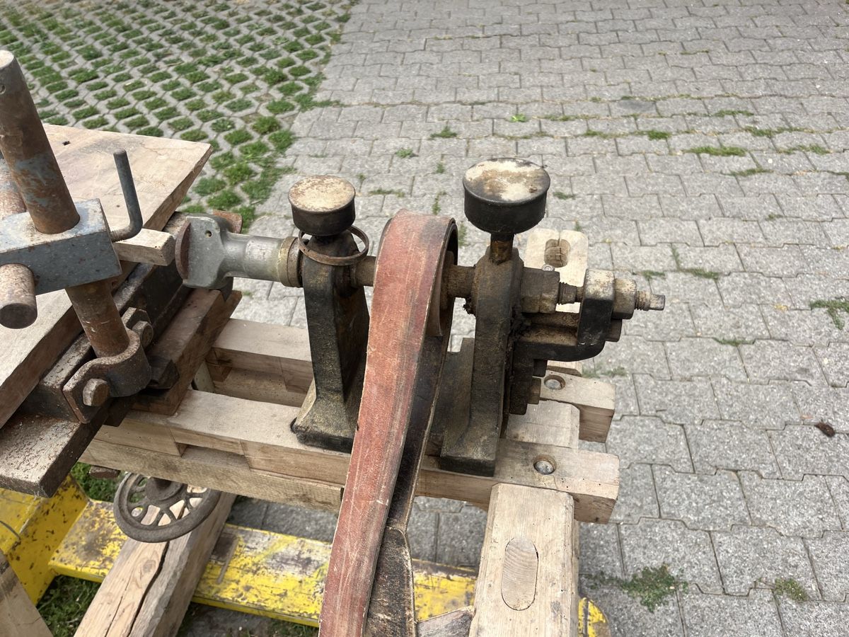 Tutti gli attrezzi: Antike Seigelspitzmaschine – Usato da Leutwil venduto da KadettC94 1