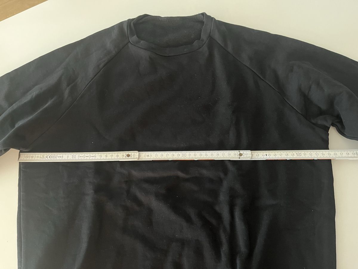 Maglioni & Felpe: Schwarzer Pullover, unisex, Gr.M, neu handmade😊 – Nuovo (secondo la descrizione) da Adetswil venduto da dp9 2