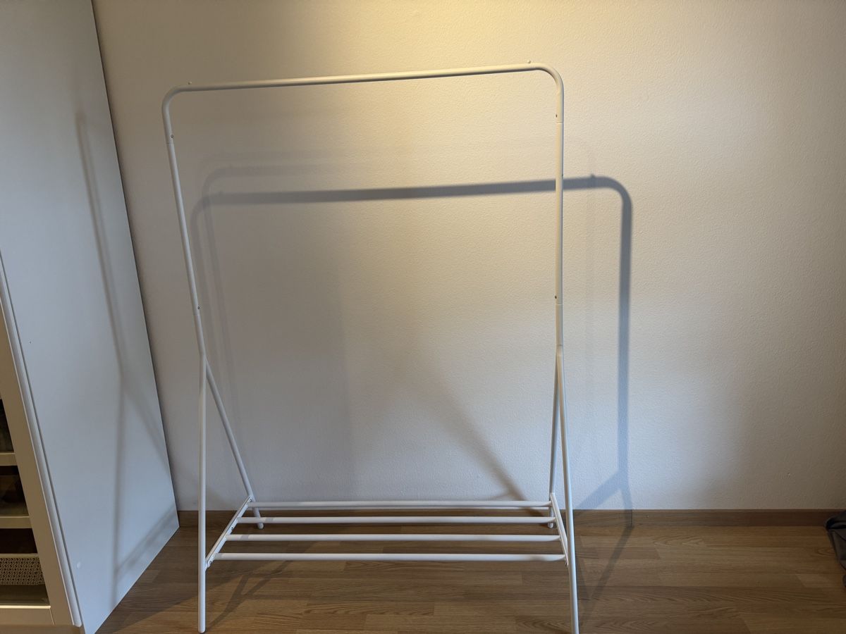 Sonstige Dekorationen & Accessoires: Kleiderständer weiss Metall mit Ablage – Neu (gemäss Beschreibung) aus Winterthur von Rescue307 1
