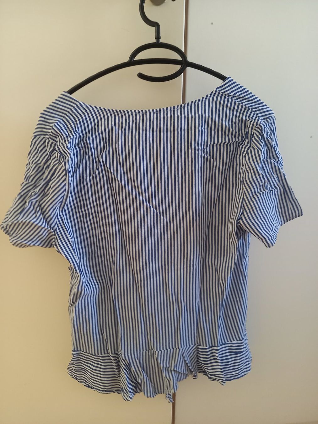 T-shirt: Gesteiftes Tshirt – Usato da Kreuzlingen venduto da ng3 2