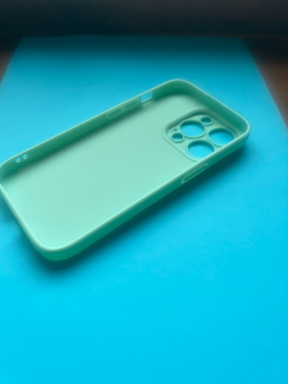 Cover & Protezioni schermo: Coque iPhone 14 Pro. iPhone 14 Pro Hülle – Nuovo e nell'imballaggio originale da Eysins venduto da pro_7lnq 1