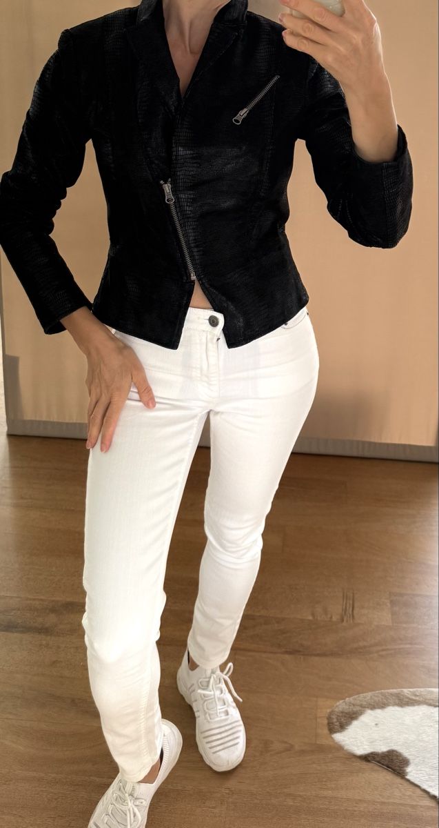 Only Giacche: Lederjacke Only schwarz Gr. XS/34 – Usato da Stansstad venduto da InStyle8 2