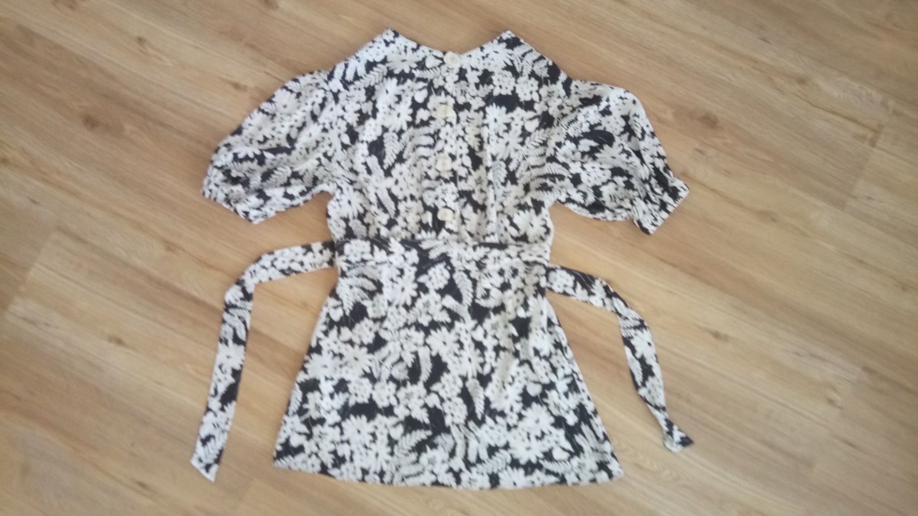 Vestiti: Zara Kleid trf collection Gr. M – Usato da Buchs venduto da sonjaja