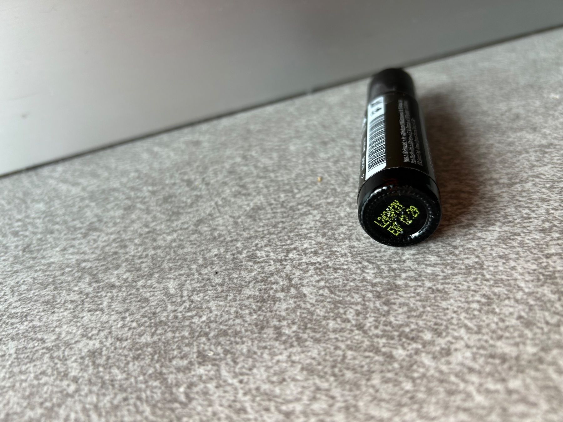 Doterra Oli essenziali: DoTerra Roller « TEA TREE » TOUCH , 10 ml, neuve – Nuovo e nell'imballaggio originale da Arbedo venduto da nadia1973 1