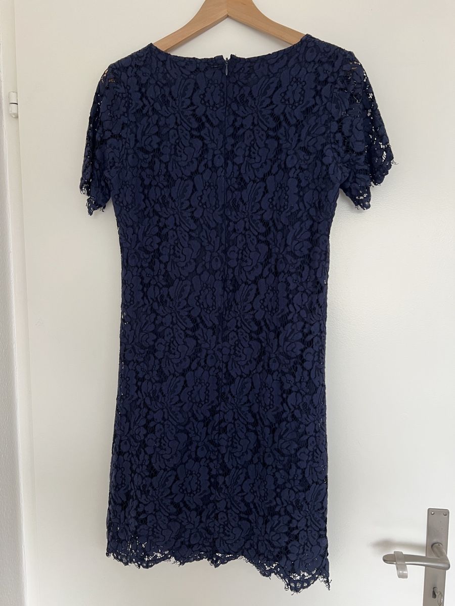 Princess goes hollywood Vestiti: Dunkelblaues Kleid mit Spitze, neuwertig – Usato da Herrliberg venduto da nojivo 1