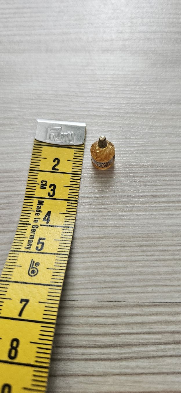 Case e mobili per bambole: miniatur Parfüm – Usato da Dättwil AG venduto da son_x2fq 1