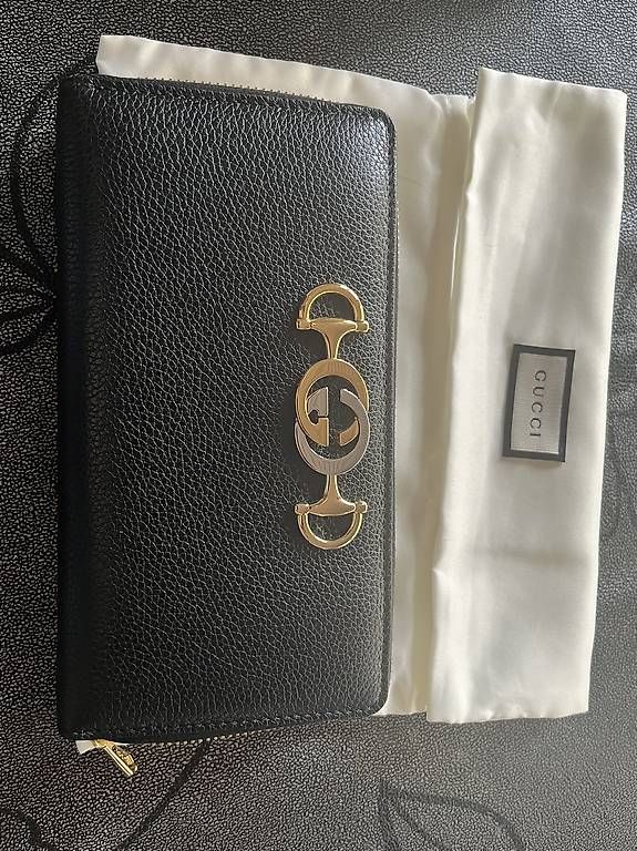 Gucci Portemonnaie: Portefeuille Gucci – Neu und originalverpackt aus Fully von Sassa68