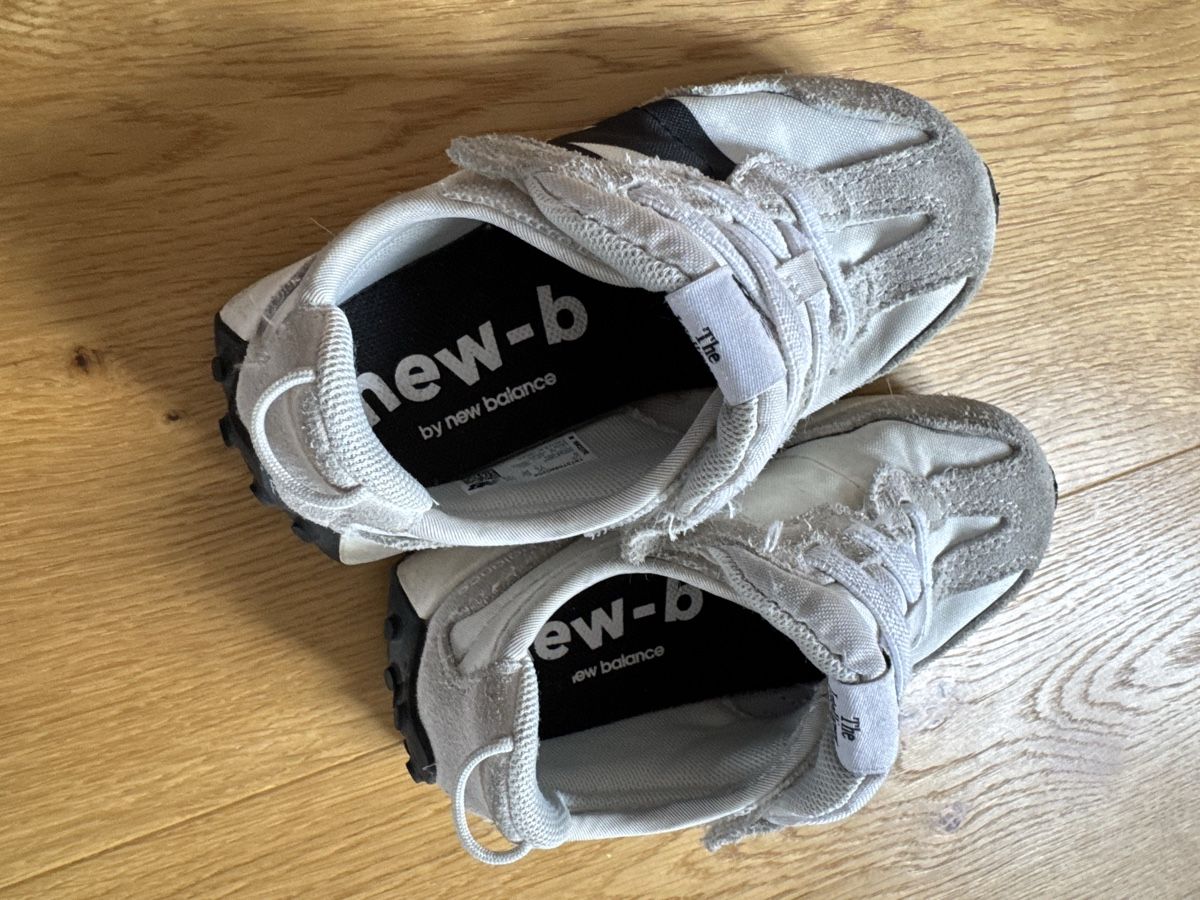 New Balance Scarpe per ragazzi: New Balance G. 25 – Usato da Derendingen venduto da Happyever 2