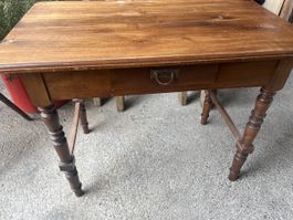 Antiker Holz Tisch mit Schublade - Vintage Look!