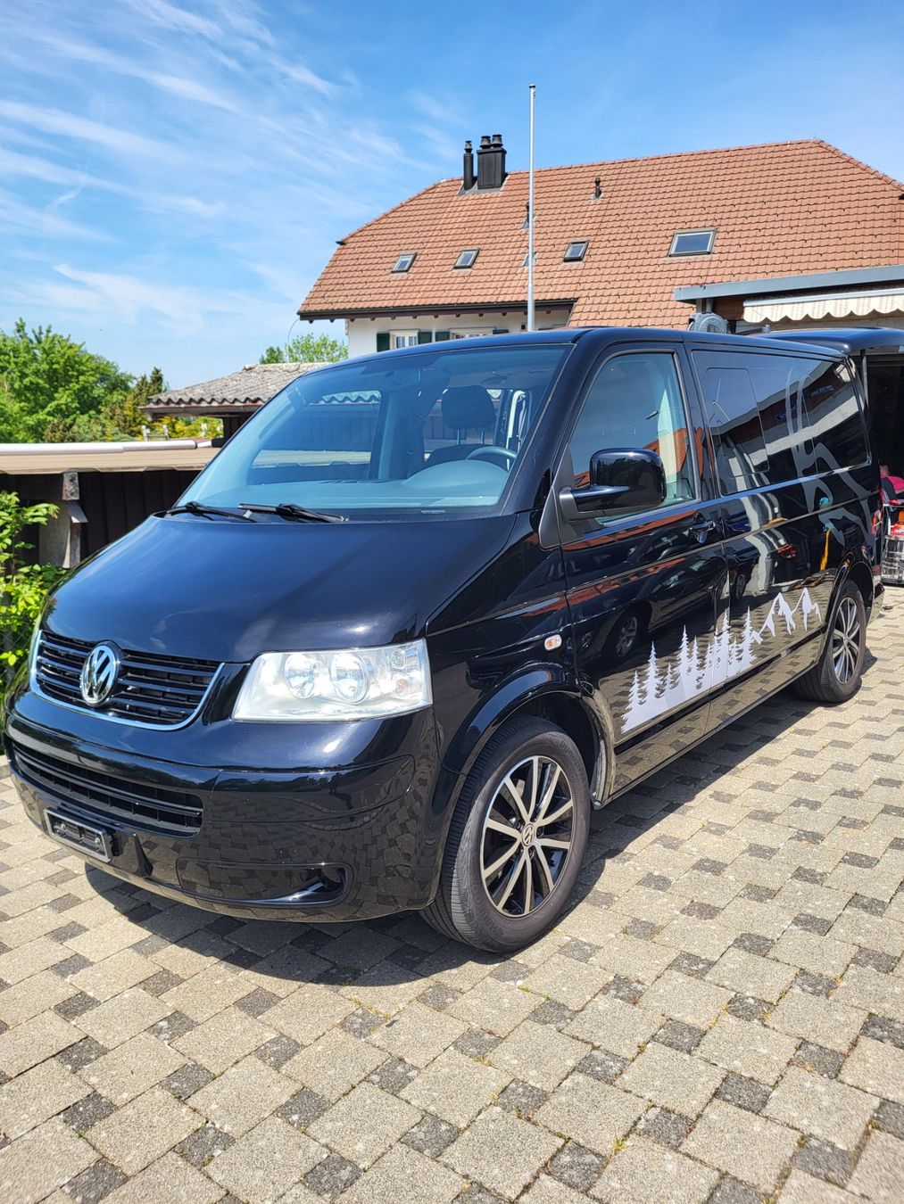 VW Veicoli da campeggio: VW T5 Transporter/Camper – Usato da Tennwil venduto da Tembeler