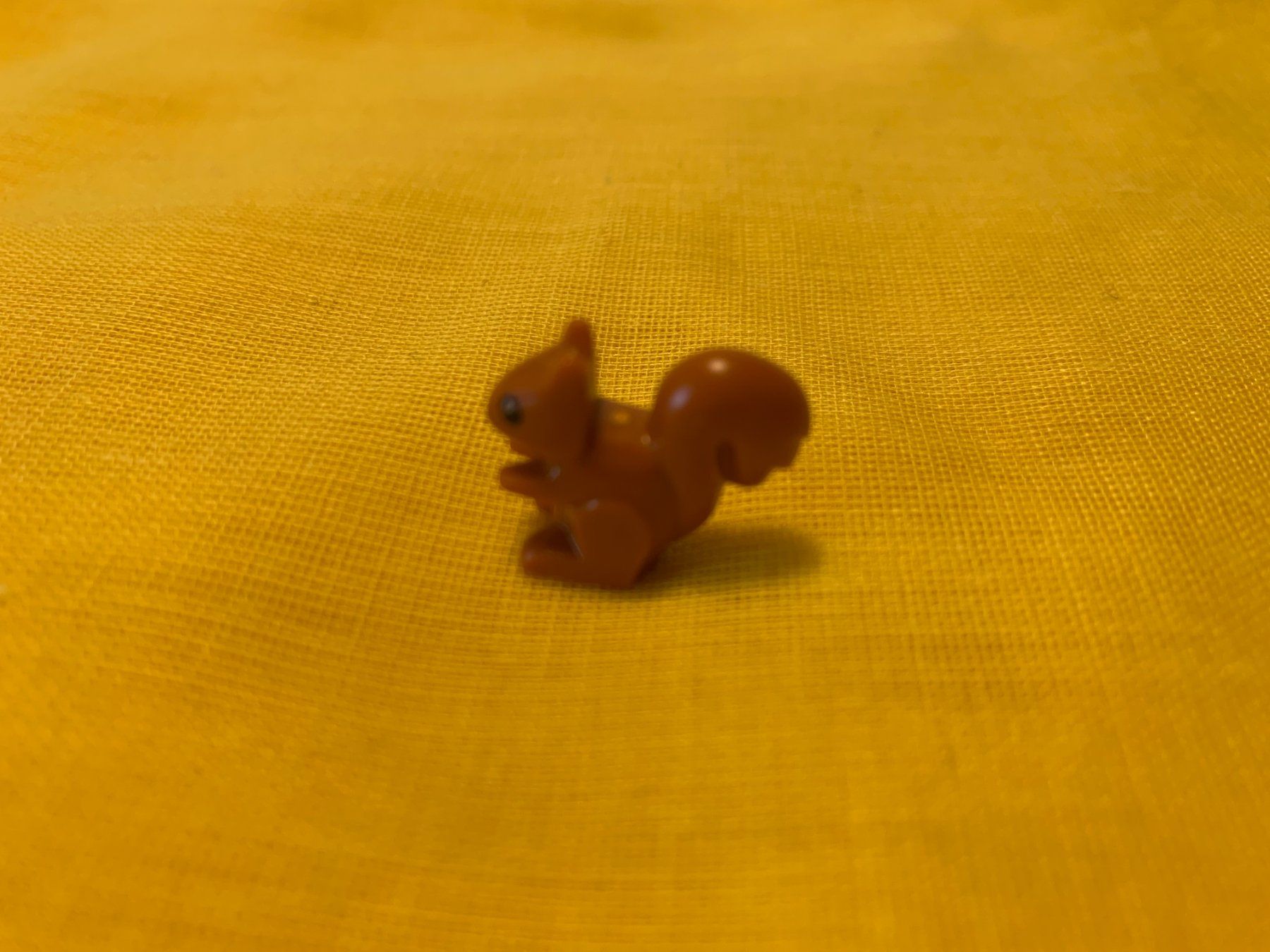 Lego Figuren: Lego Eichhörnchen/ Squirrel Part 98480 – Gebraucht aus Bern von sxlmn