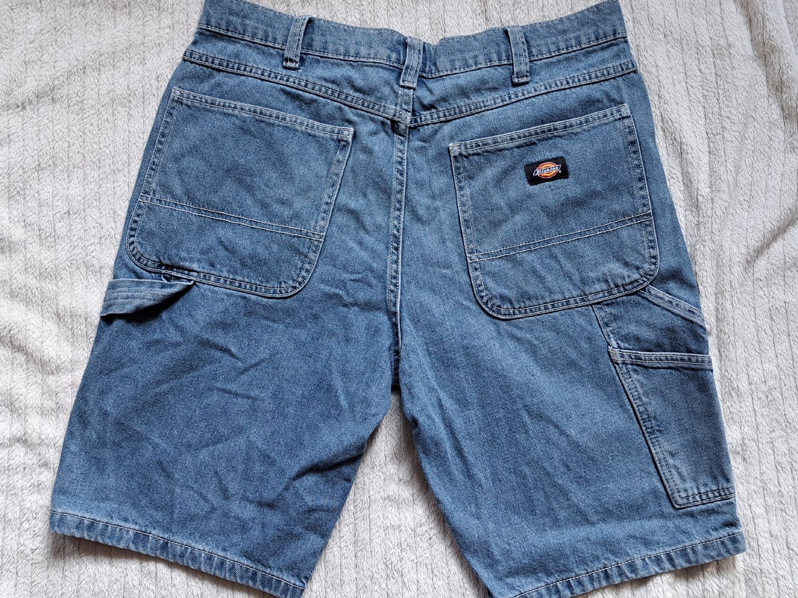 Dickies Jeans: Dickies Shorts Jeans blau, W33  – D'occasion à Innertkirchen par Top_100