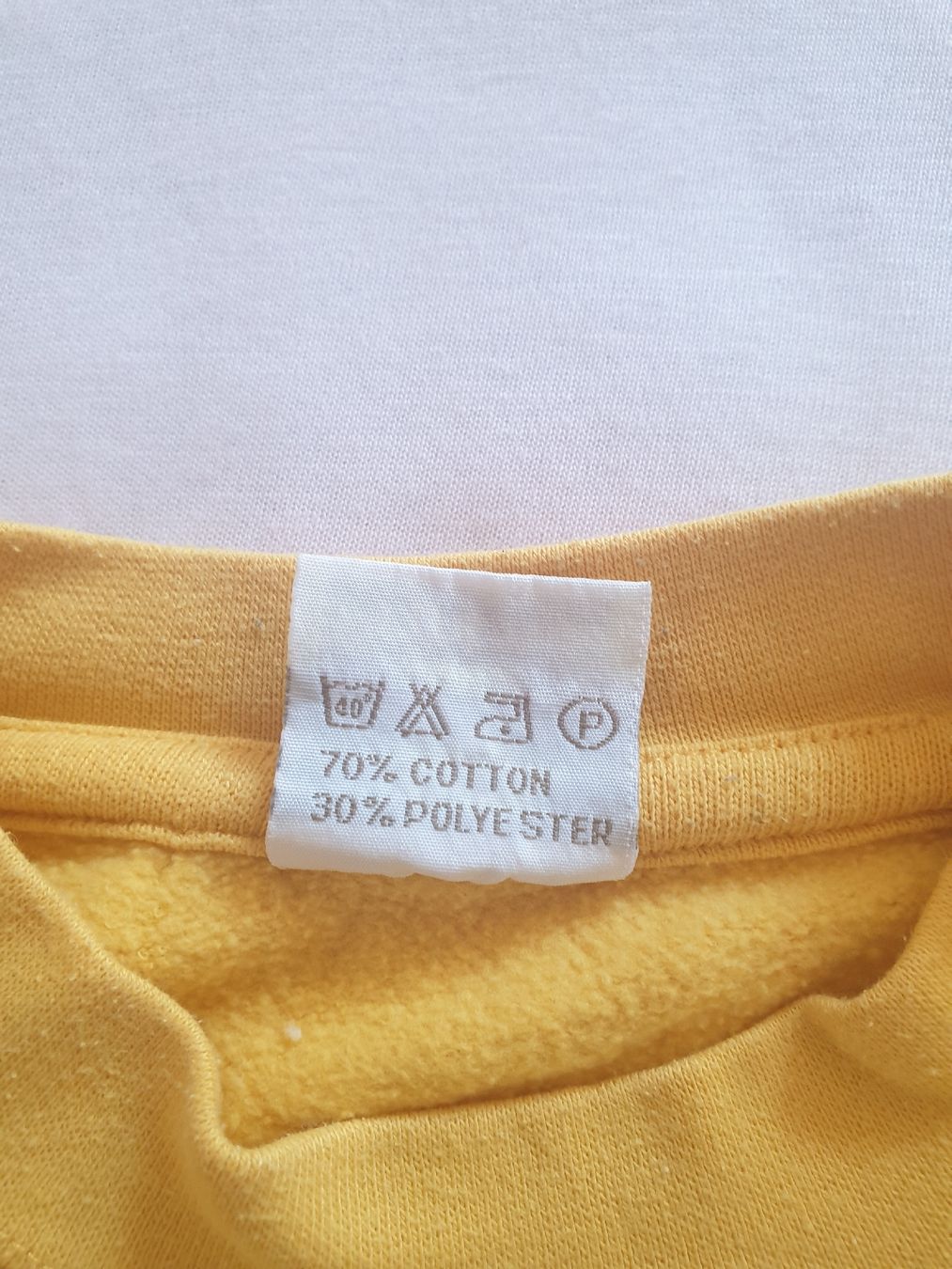 Maglioni & Felpe: Spongebob Schwammkopf Pullover 11/ 12 Jahre gelb – Usato da Winterthur venduto da ivo_hmm2 3