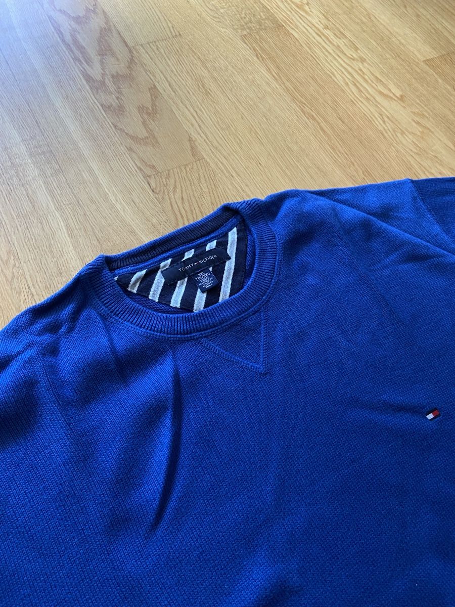 Tommy Hilfiger Maglioni & Felpe: Tommy Hilfiger V-Neck – Usato da Schaffhausen venduto da golazo_vines 1
