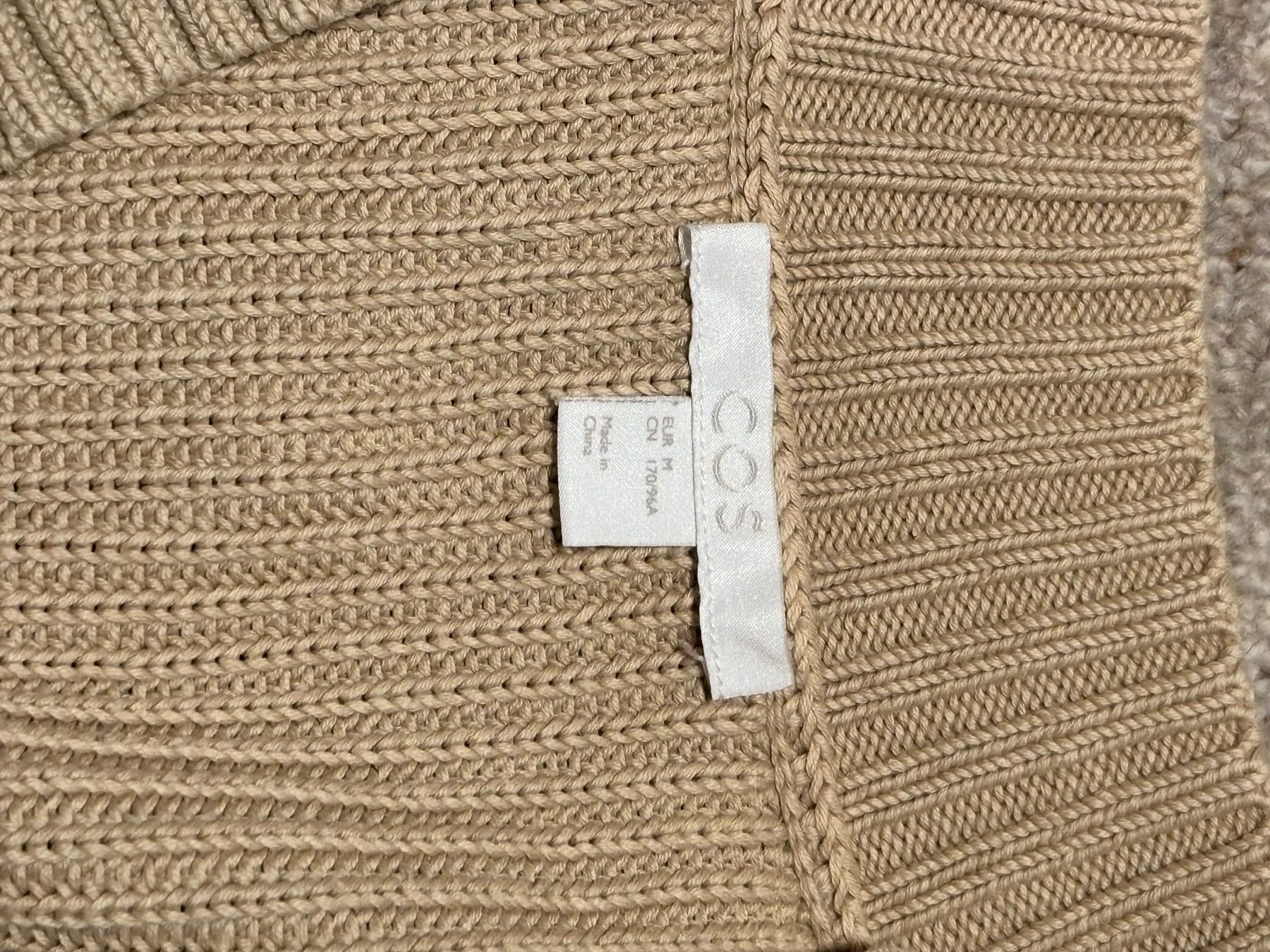 Cos Giacche: COS Strickjacke / Cardigan – Usato da Zürich venduto da vvs_kt92 3