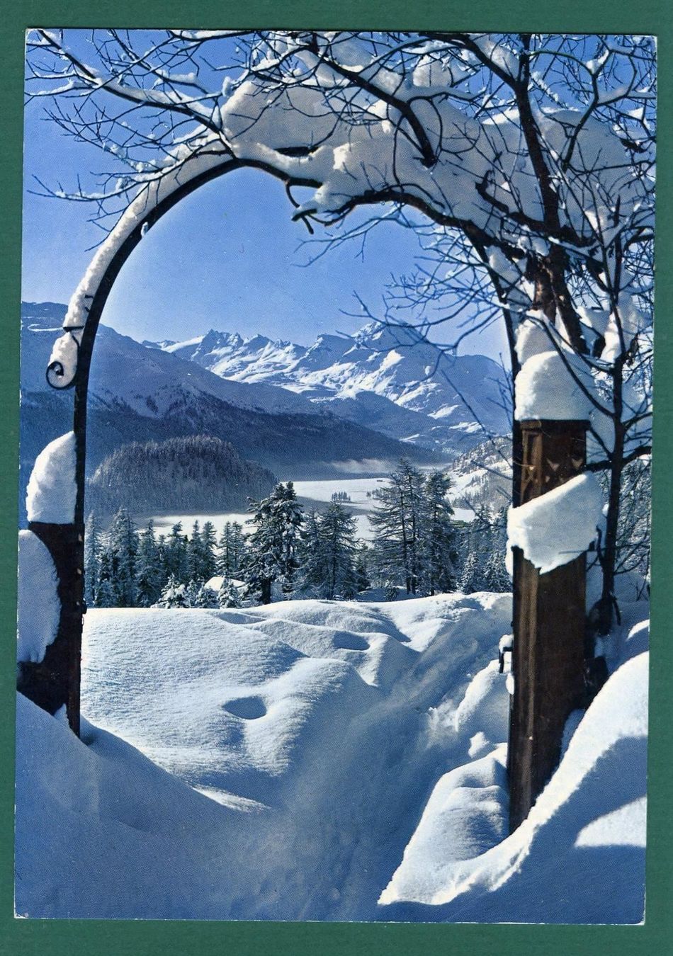 Cartoline postali: Bei St. Moritz-Suvretta, ungelaufen, Grossformat – Usato da Sargans venduto da Hausi1951