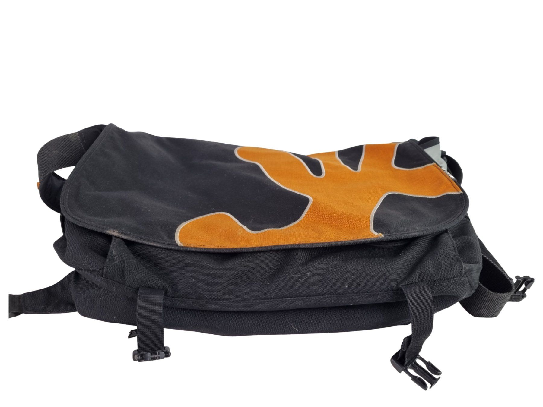 Crumpler Taschen: CRUMPLER Sticky Date Laptoptasche – Gebraucht aus Wangen b. Olten von Restwert_Wangen