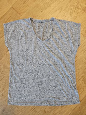 T-Shirt grau Damen  Grösse M V-Ausschnitt guter Zustand