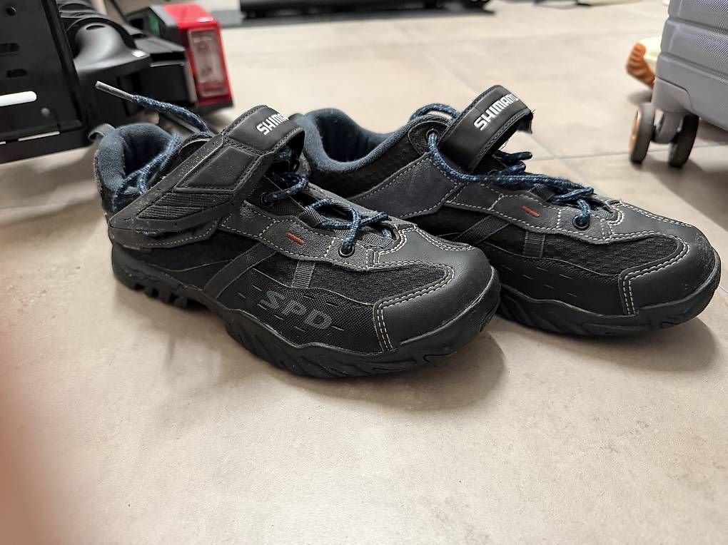 Scarpe da uomo: Shimano Klick Veloschuhe Größe 40 – Usato da Winkel venduto da Crolady01 2