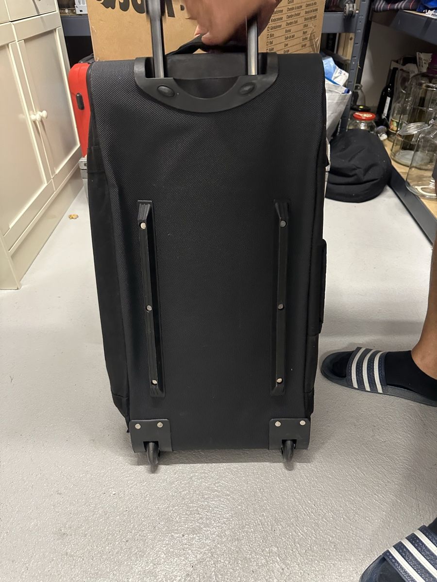 Altro in Aeronautica: TopMove Reisetasche / Trolley XXL mit Rollen – Usato da Goldach venduto da Nekiii 1