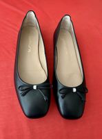 Schicke UNISA Ballerinas, schwarz, Gr. 41