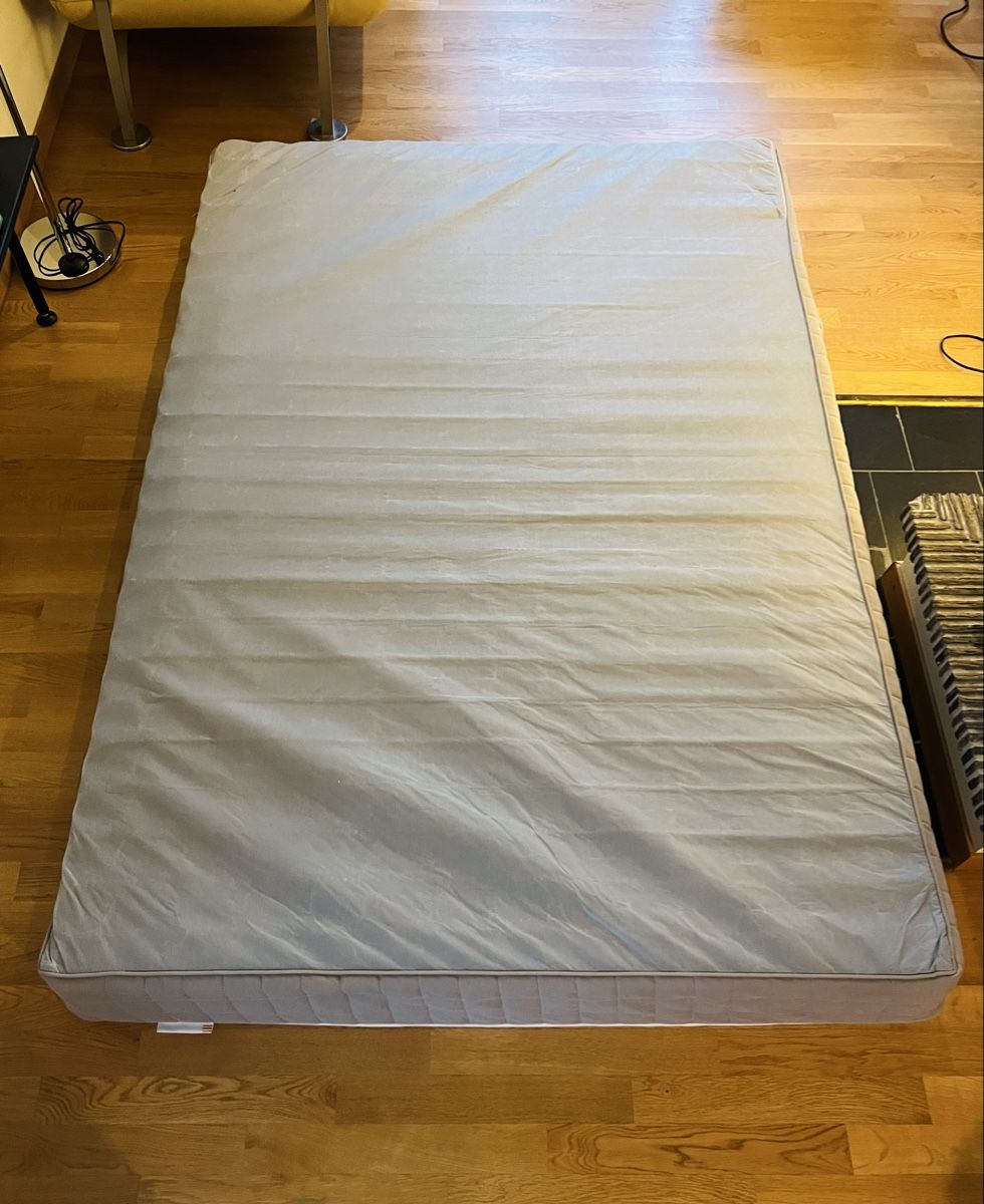 Ikea Materassi: IKEA - HAMARVIK mattress  – Usato da Lausanne venduto da Maelle.cnt 3