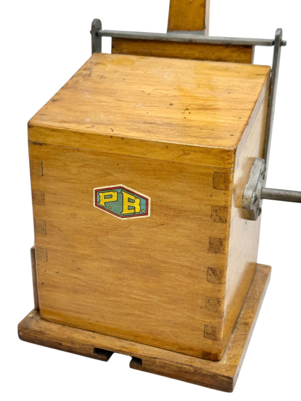 Küchengeräte: Ancienne Râpe à parmesan en bois "PB" – Gebraucht aus Morges von sauveurdetresors 1