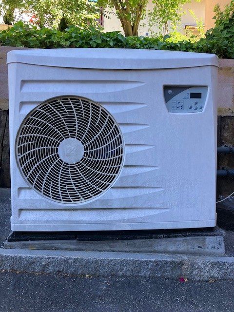 Heizgeräte: Pool Wärmepumpe Zodiac 8KW – Gebraucht aus Dättwil AG von Sancho78