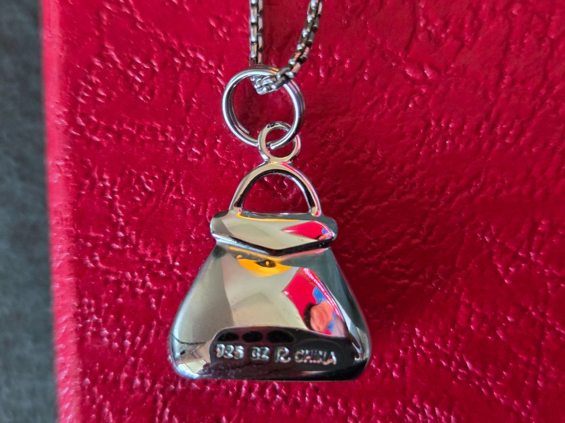 Anhänger: Silberkette mit Handtasche Anhänger, 925er Silber – Gebraucht aus Emmen von GrabandGo 2