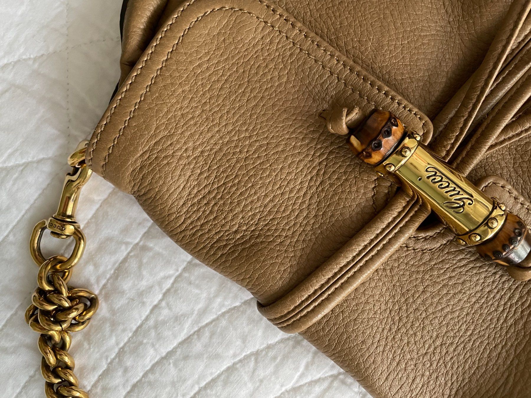 Gucci Borse da donna: Gucci Schulter-/Handtasche hellbraun – Usato da Muttenz venduto da einfach-schoen 4