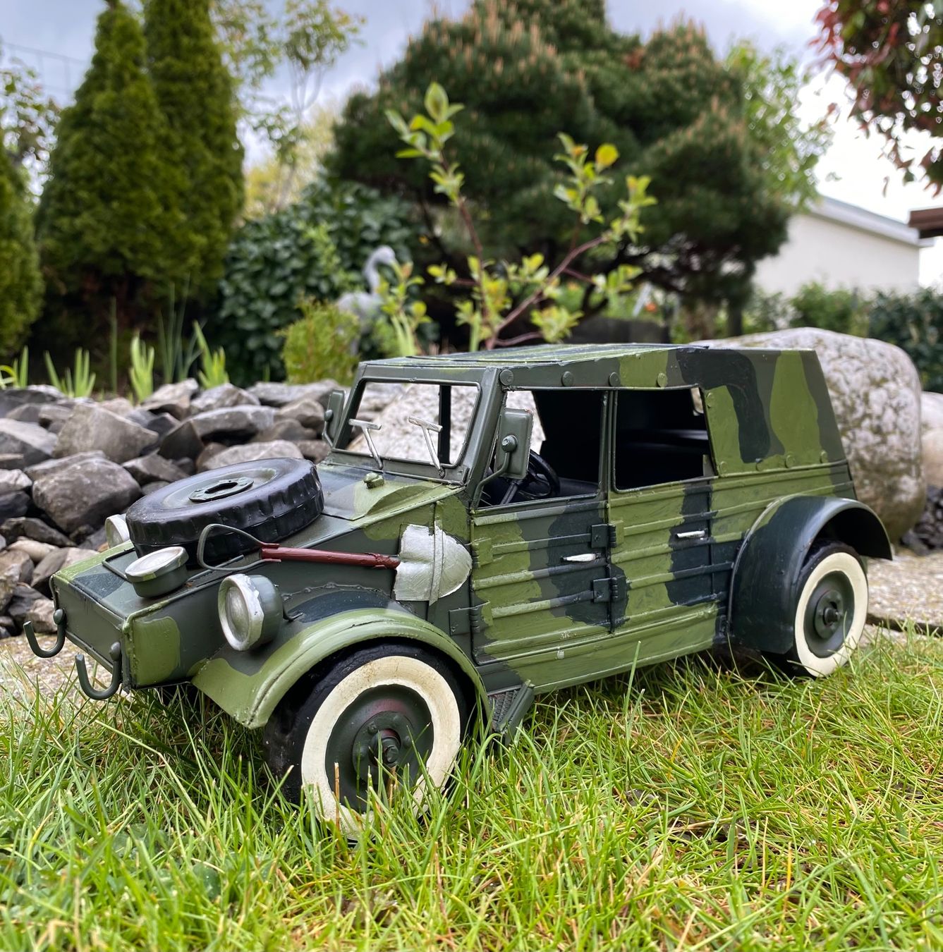 Volkswagen Modellautos: Kübelwagen VW Typ 82 aus Blech – Neu (gemäss Beschreibung) aus Langendorf von Blechfahrzeuge 2