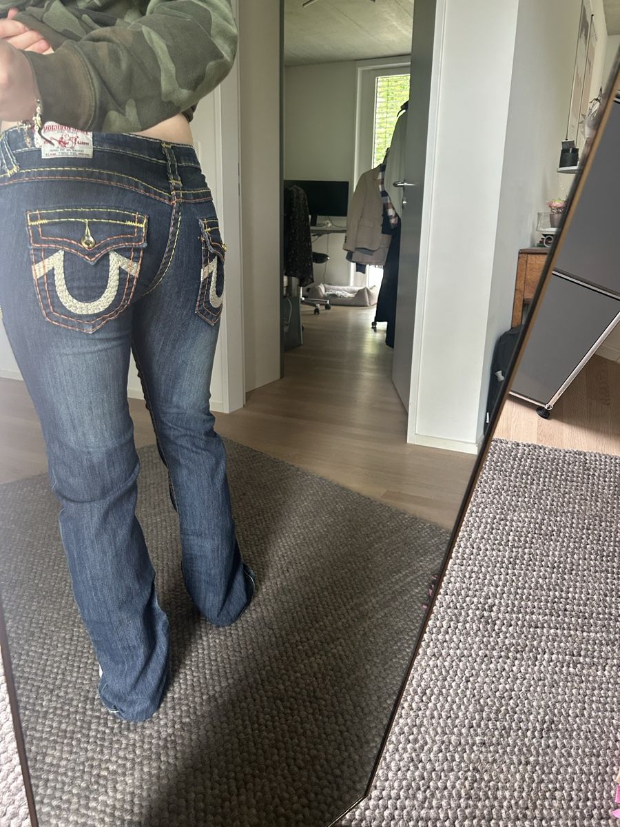 True Religion Jeans: Dark Blue True Religion Jeans  – Nuovo (secondo la descrizione) da Winterthur venduto da nov_wgx2 2