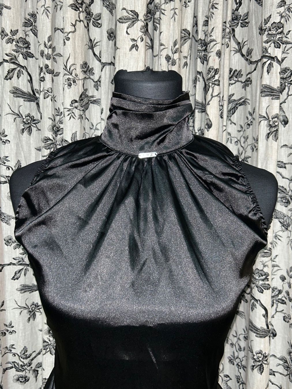 Camicette: MOTIVI SILK BLACK BLOUSE – Usato da Luzern venduto da Suneha 3