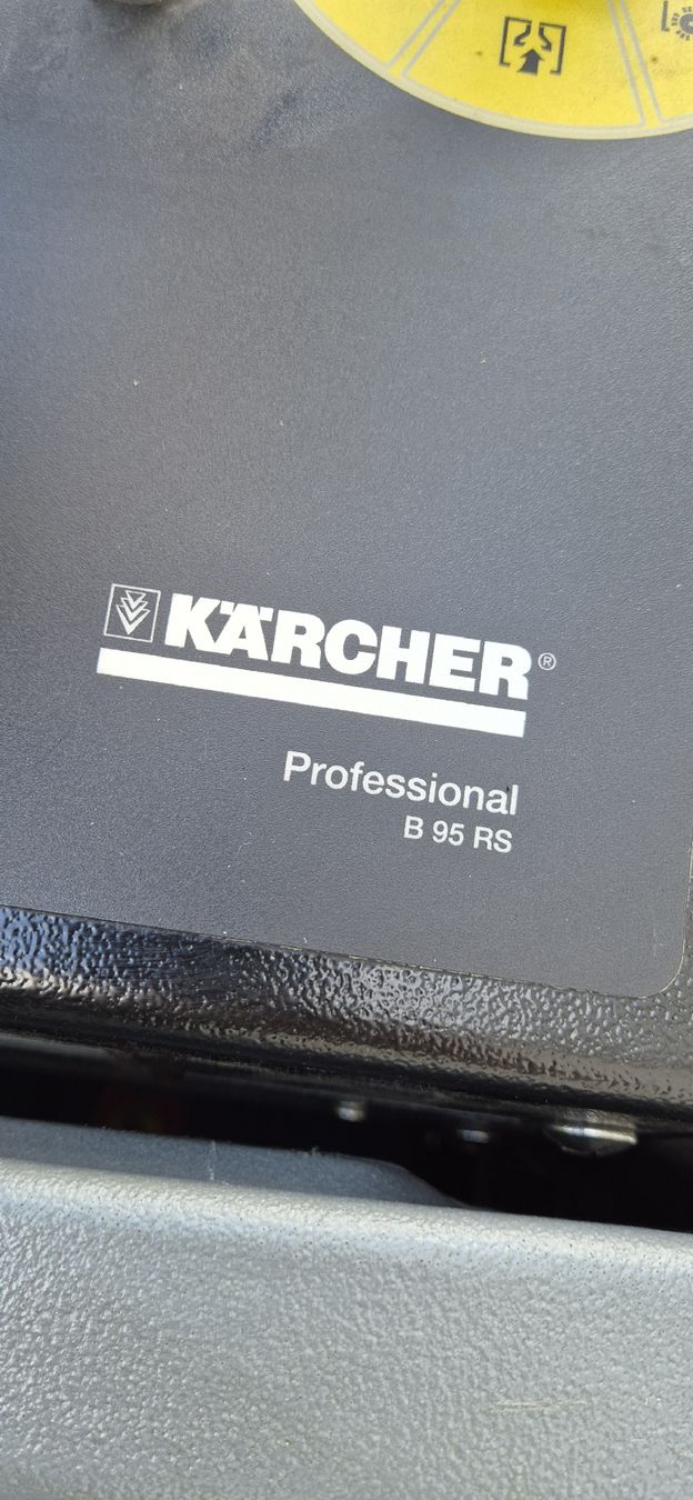 Kärcher Toutes les machines: KÄRCHER B95 RS – D'occasion à Grenchen par Asus_ 6