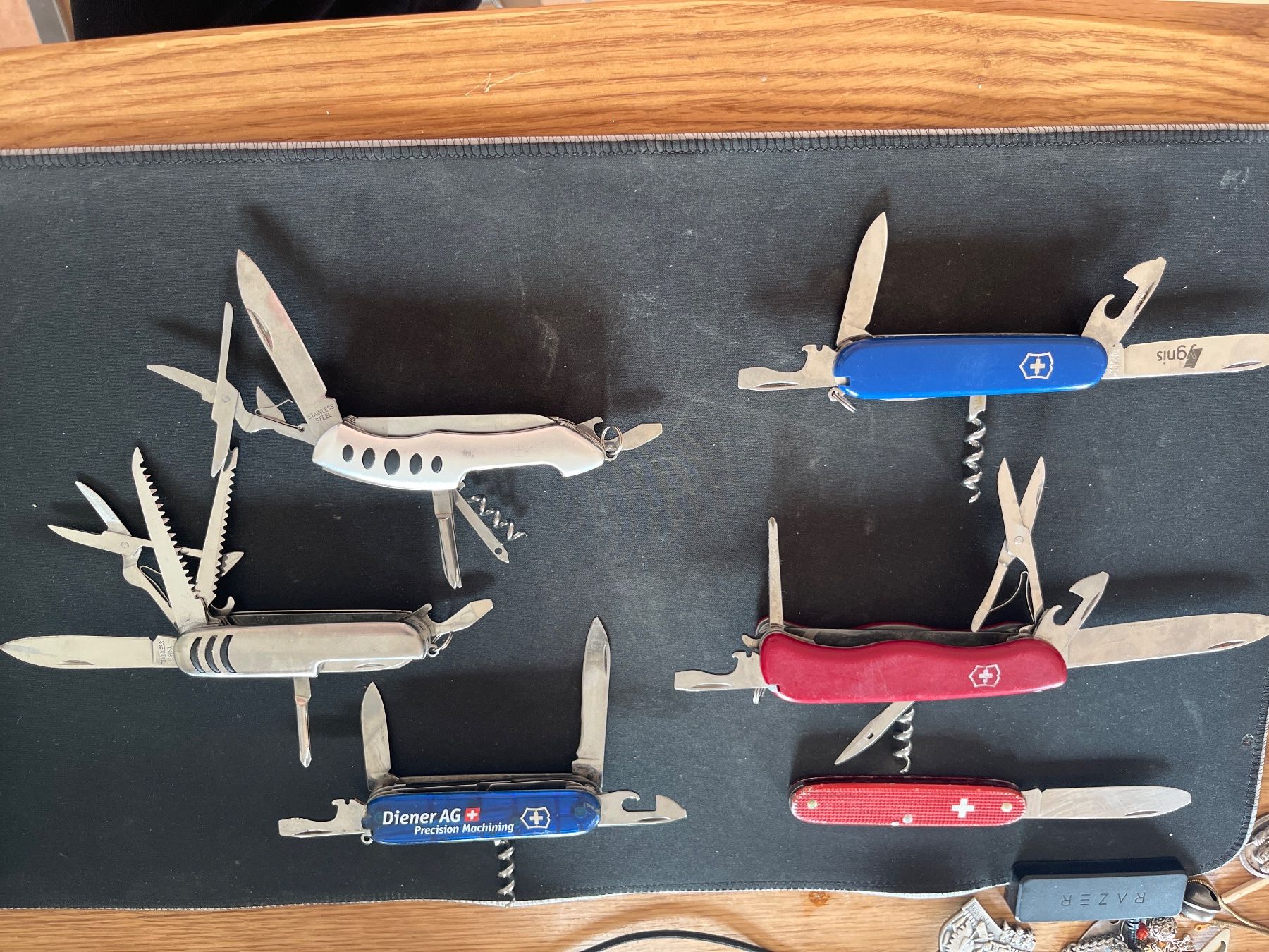 Victorinox Couteaux de poche: Taschenmesser Set 6 Stck. gebraucht – D'occasion à Adlikon b.Regensdf par Tanjawolf 2