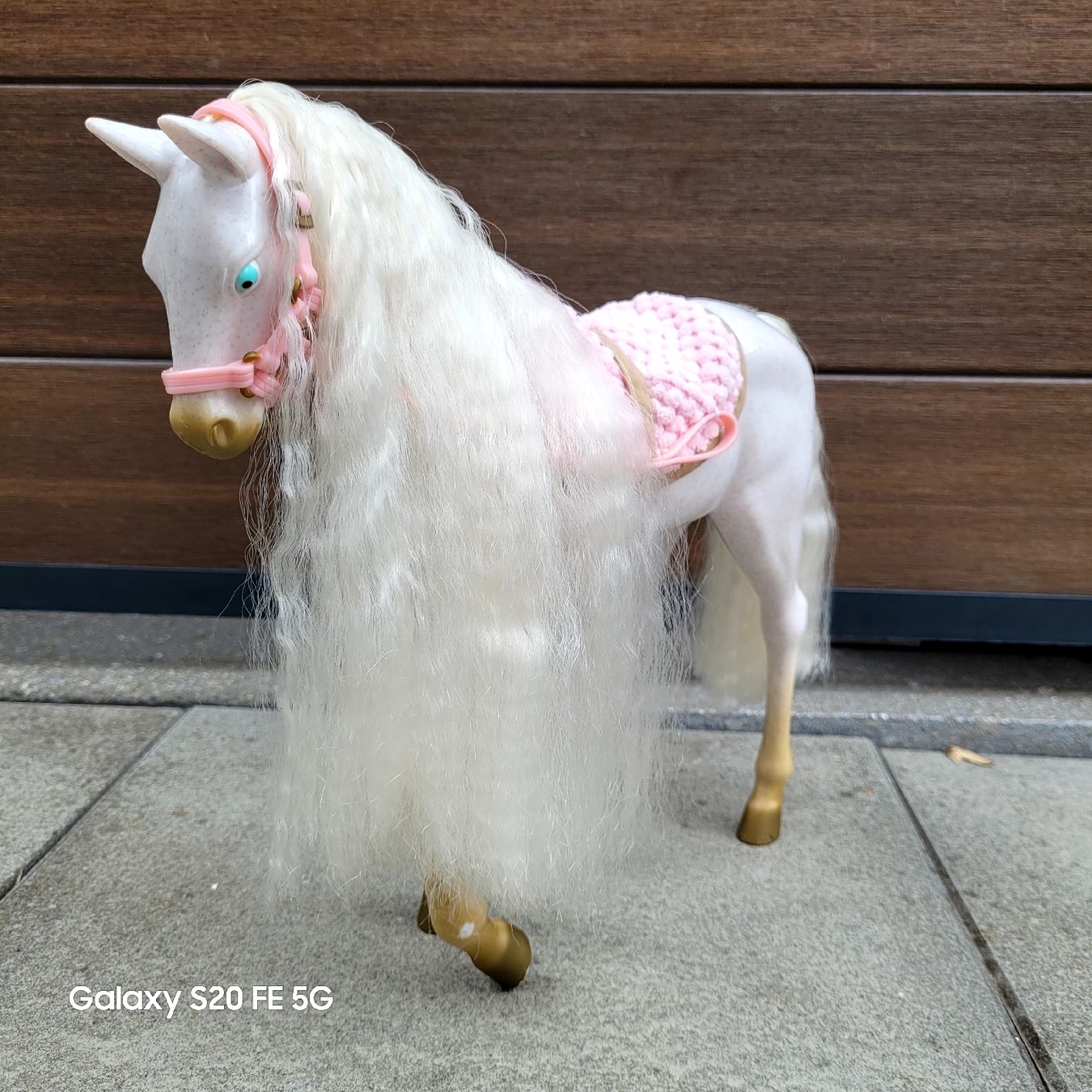Spielzeuge: Barbie Pferd our Generation Puppenpferd – Gebraucht aus Niederbuchsiten von klengyel