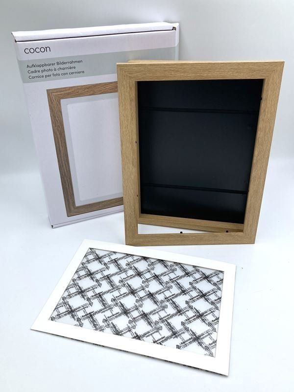 Cornici: COCON |  Bilderrahmen | Braun | HxBxT: 34x25x4cm – Nuovo (secondo la descrizione) da Wittenbach venduto da Restwert_St-Gallen