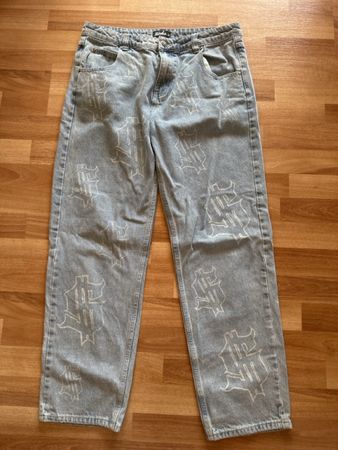 SICKO Jeans Gr. 33, hellblau mit Dollar Muster