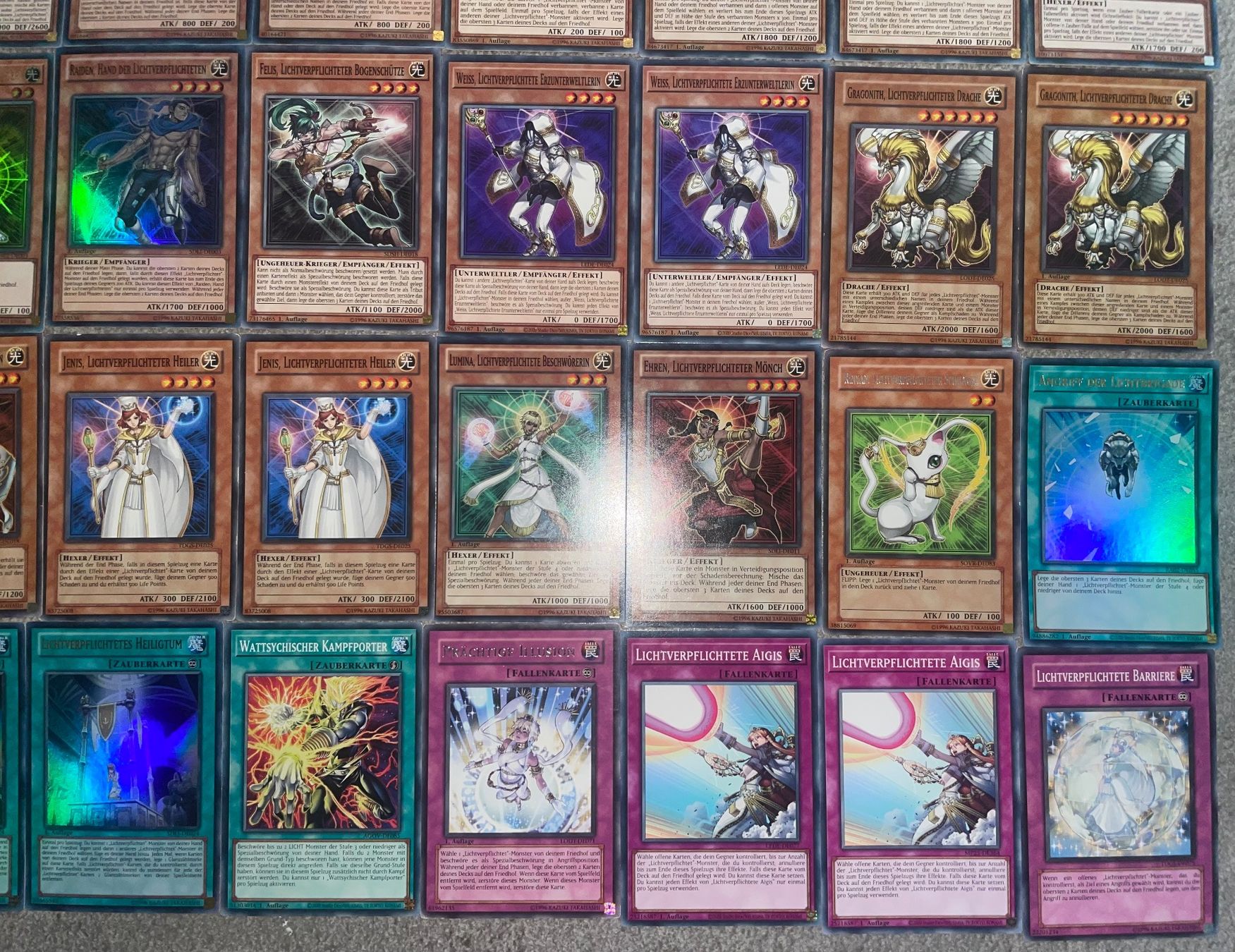 Yugioh Carte collezionabili: YuGiOh Lichtverpflichteter Deck! – Nuovo (secondo la descrizione) da Altstätten SG venduto da ChangeMaker 4