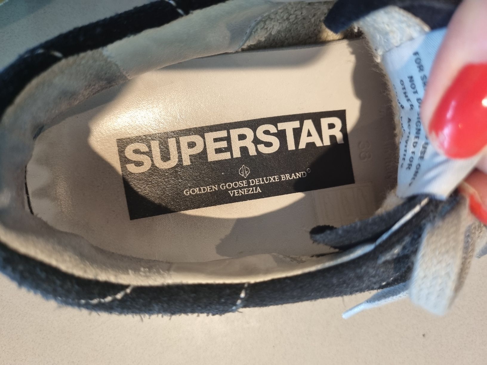 Golden Goose Damenschuhe: Sneakers Golden Goose – Neu (gemäss Beschreibung) aus Herrliberg von revelune 3