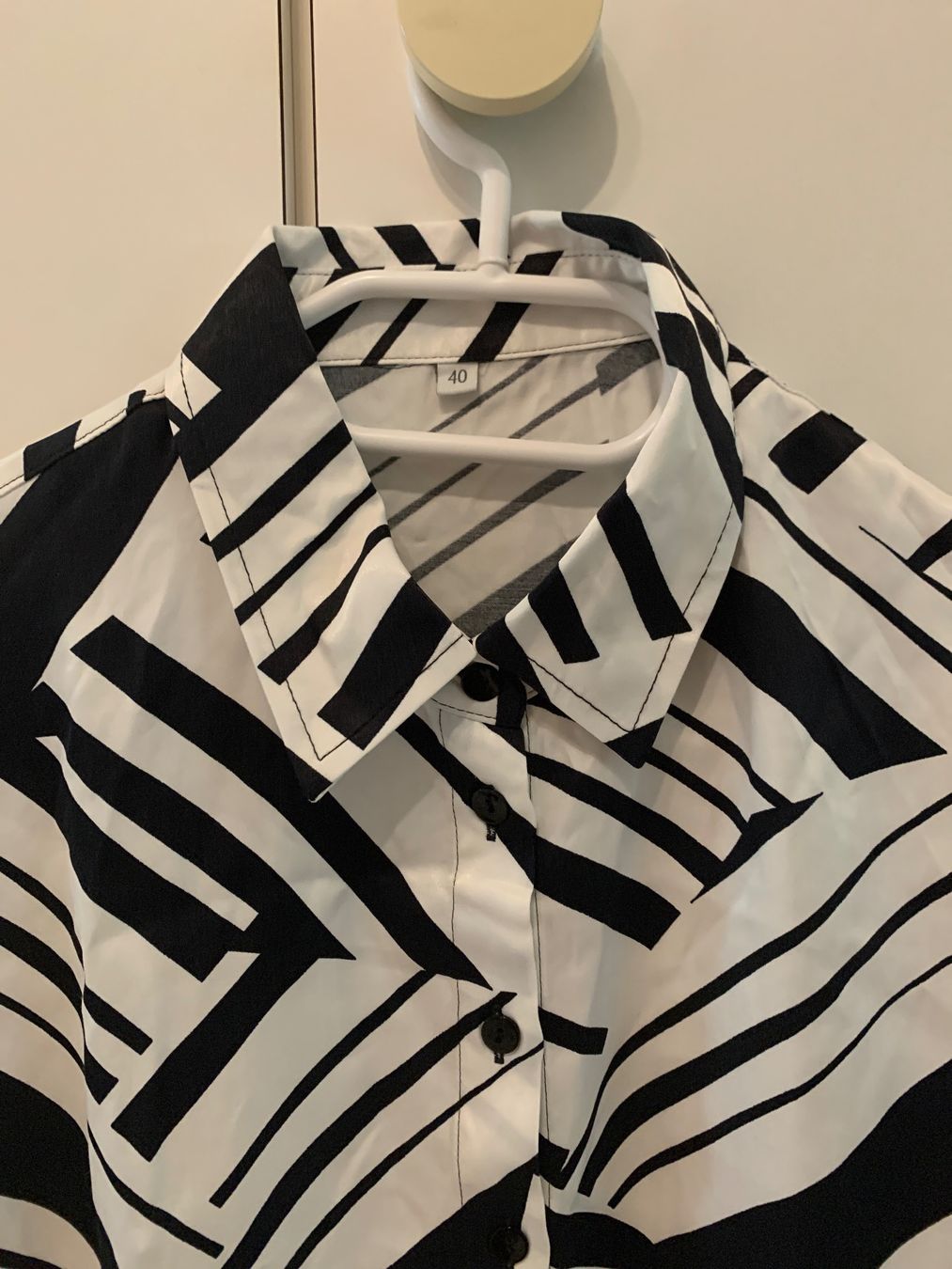 Camicette: Neue Bluse – Nuovo (secondo la descrizione) da Lausen venduto da tiguan07 1