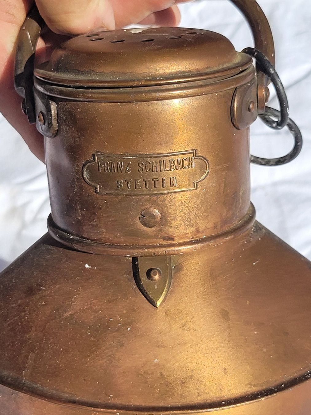 Lampade: Ancienne lampe de marine en cuivre – Usato da Bevaix venduto da pac_7gyt 3