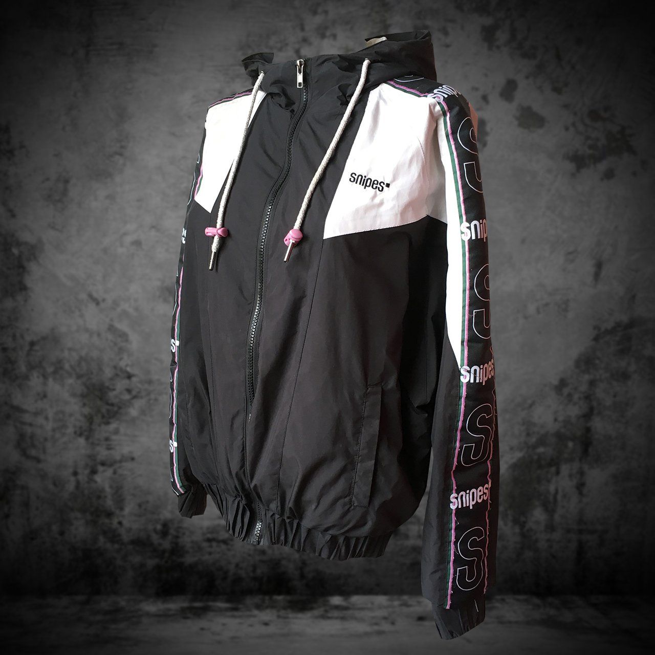 Snipes Vestes: Jacket Snipes Black Women XS – D'occasion à Genève par ang_7j7j