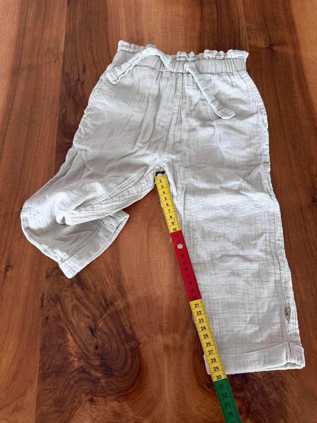 Pomp de Lux Hosen: Musselin-Hose, Pomp de Lux, Grösse 92 – Gebraucht aus Haslen AI von s176 4