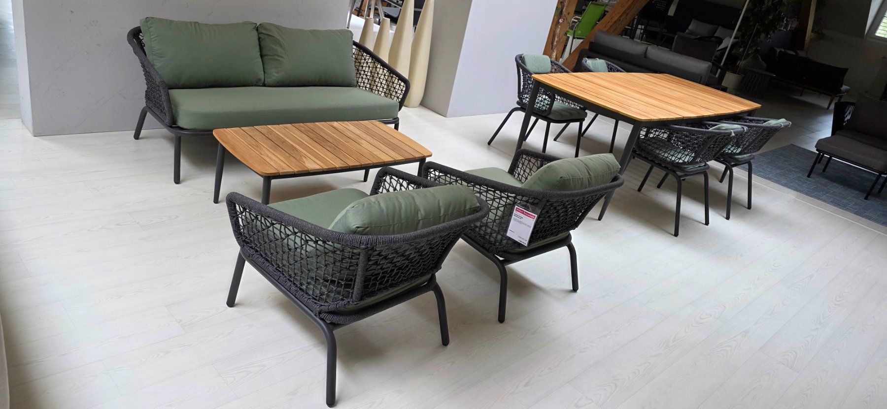 Divani: Gartenlounge neu mit 2 Sessel – Nuovo e nell'imballaggio originale da Lützelflüh-Goldb venduto da Rampenverkauf_72_ 6